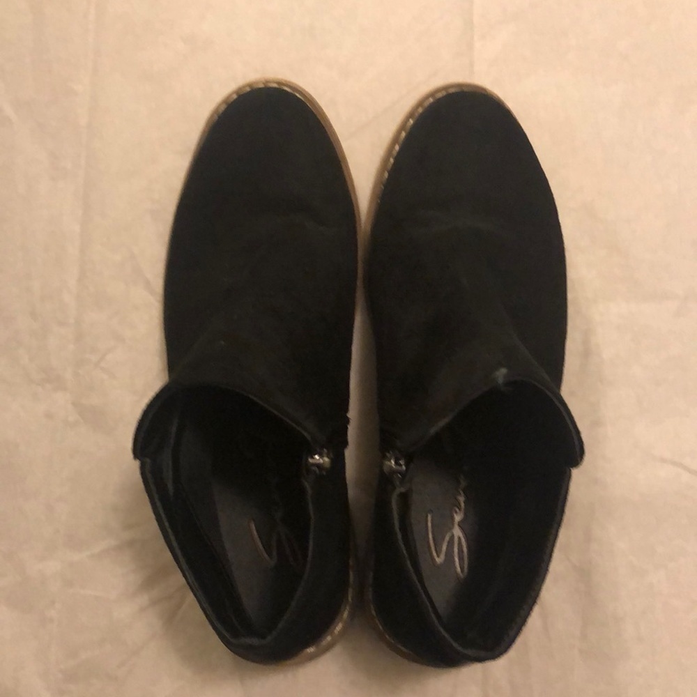 Seven7 Cisco Kid Booties in black